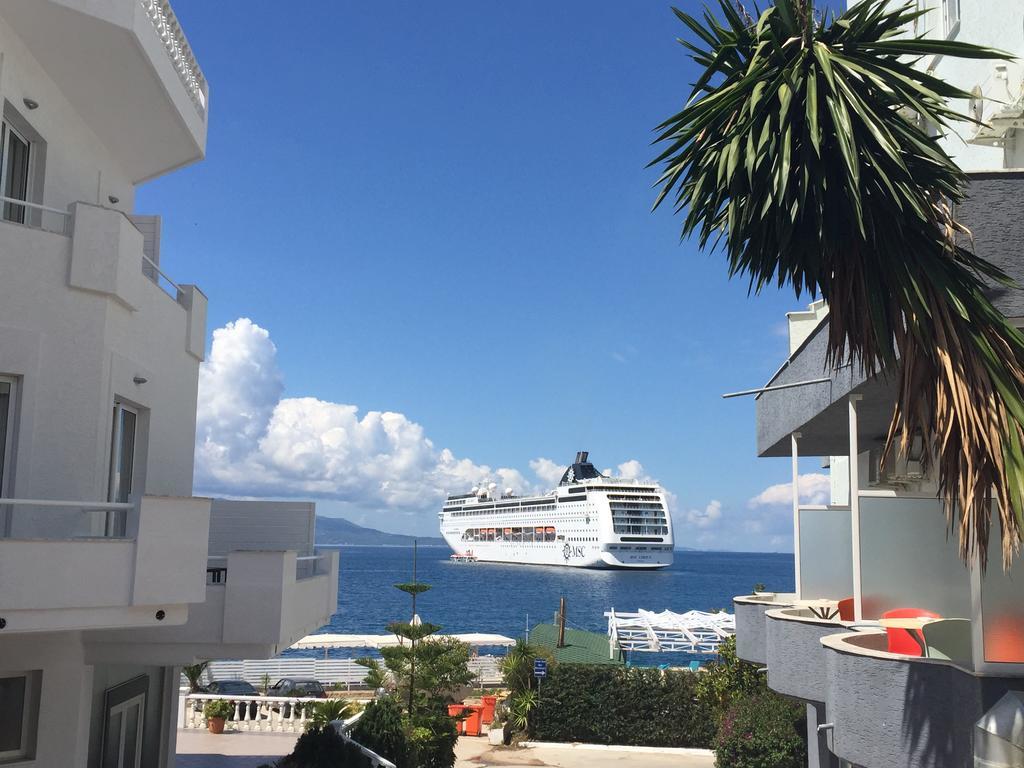 Royal Apartment Luxury Holiday For Queen And King Sarande Exterior photo